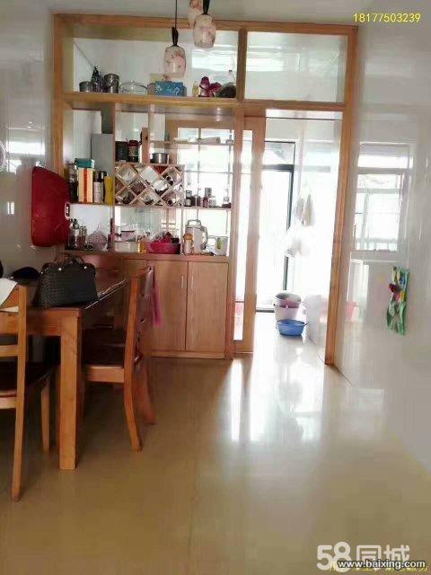 市中心稀缺小复式 3室2厅2卫 106.8㎡,双学