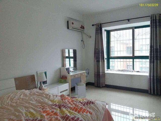 市中心稀缺小复式 3室2厅2卫 106.8㎡,双学